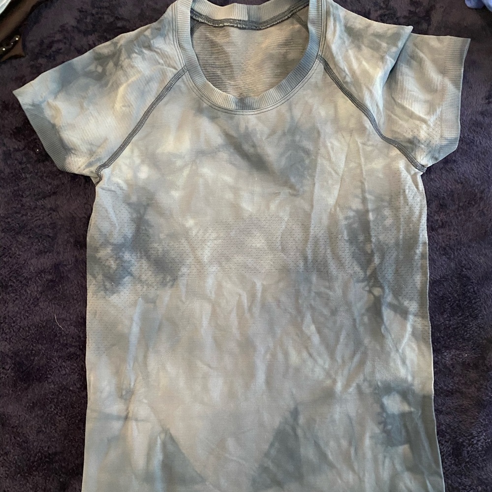 Rare blue Tie-dye lululemon top